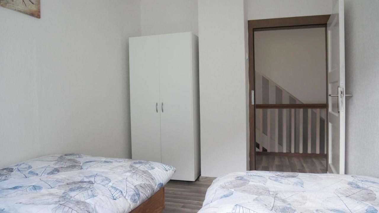 Modernisierte Ferienwohnung Im Schoenen Sauerland Meschede Exterior foto