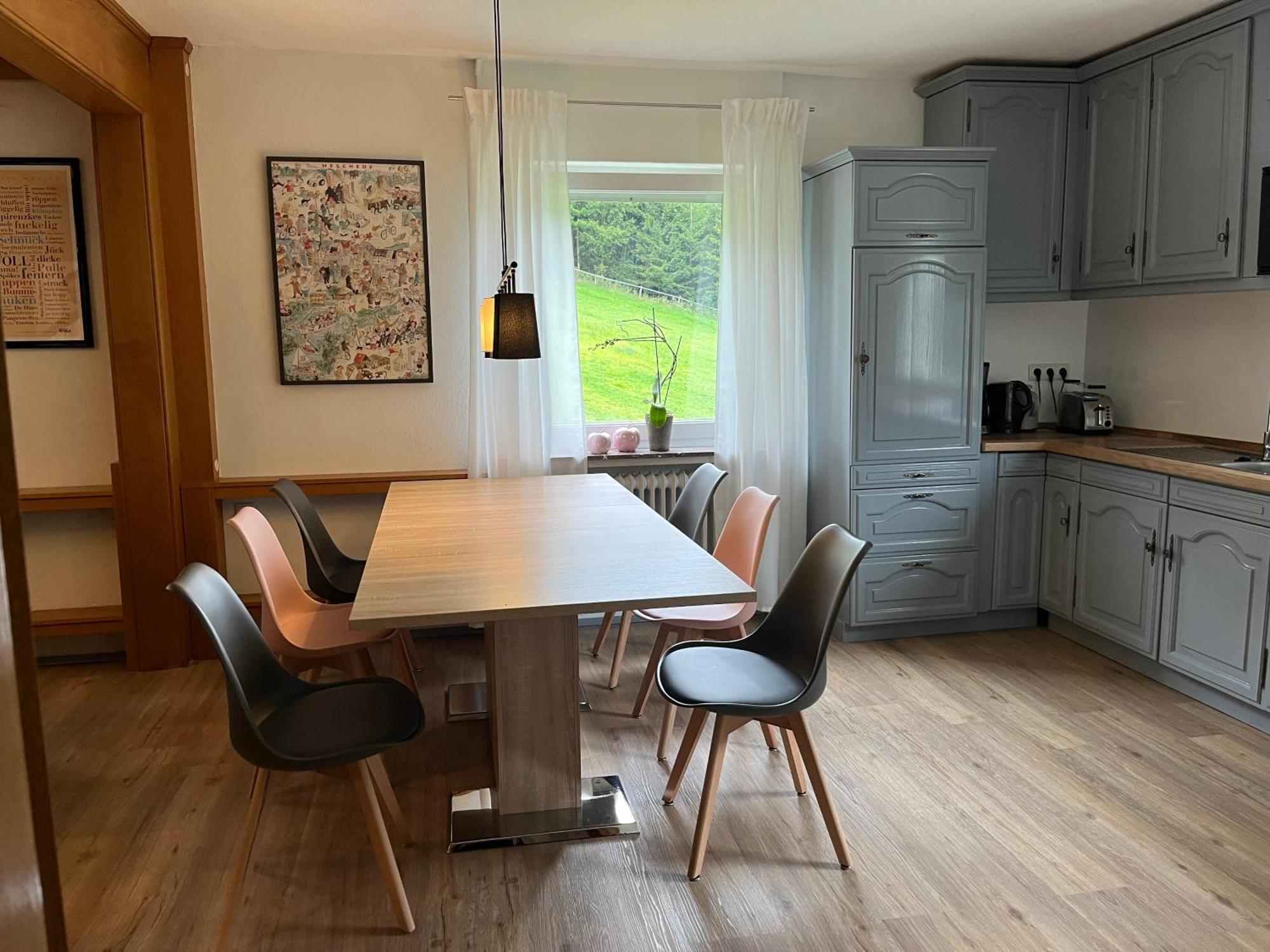 Modernisierte Ferienwohnung Im Schoenen Sauerland Meschede Exterior foto