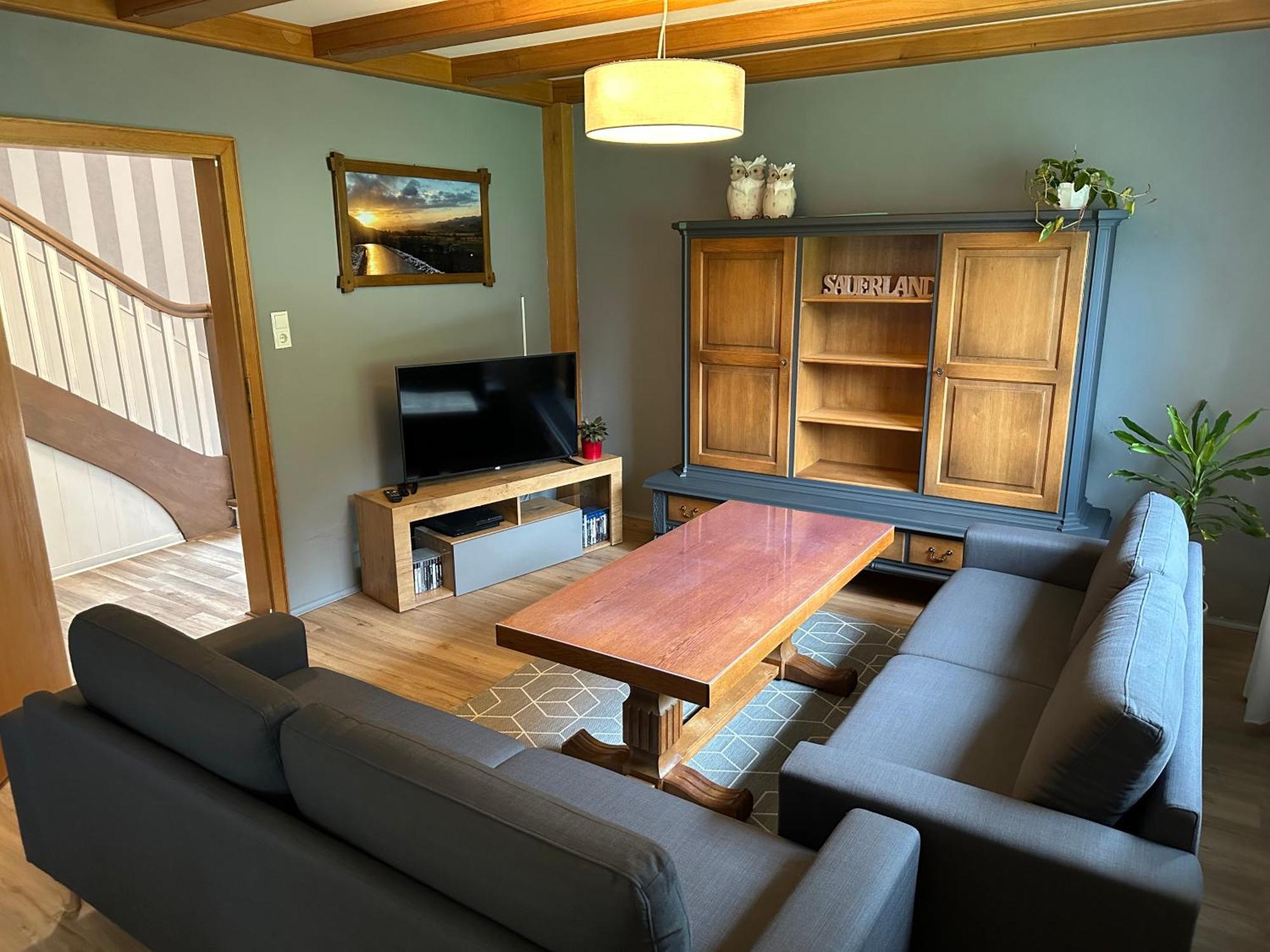 Modernisierte Ferienwohnung Im Schoenen Sauerland Meschede Exterior foto